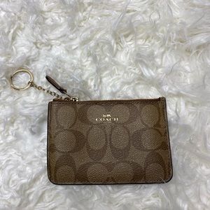 Coach Accessories - Coach keychain card holder Coach Accessories - Coach keychain card holder